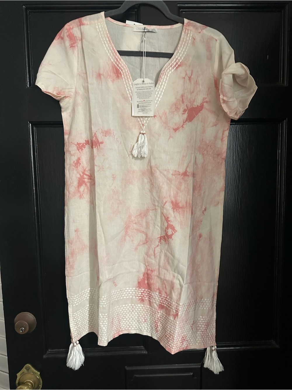Subtle Luxury Cream Tunic with Soft Coral Accents